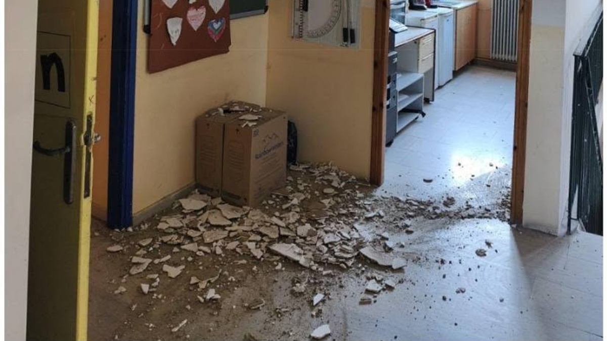Ένωση Γονέων του Δήμου Κεντρικής Κέρκυρας: «Τα σχολεία μας καταρρέουν και ο Δήμος μένει θεατής»