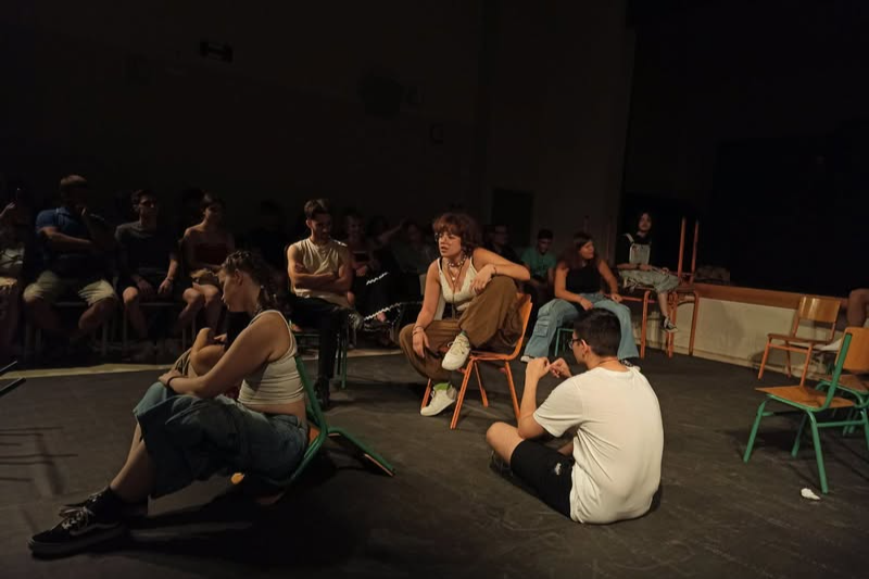 Γράμμα στους γονείς της θεατρικής ομάδας του 1ου ΕΠΑΛ Ρεθύμνου.
