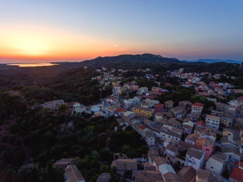 Τραγούδια για τις Αργυράδες από τους Γιάννη & Γιώργο Σκολαρίκη σε στίχους Ναπολέοντα Σκολαρίκη