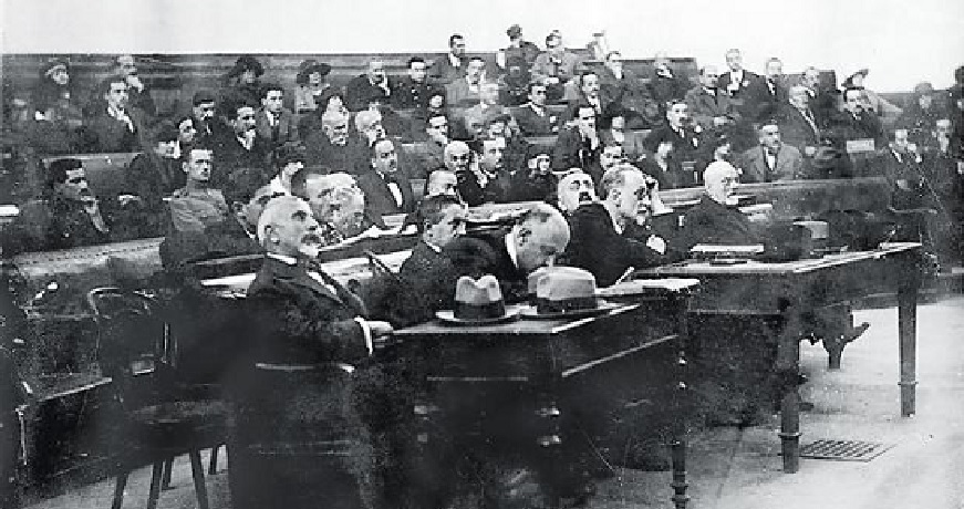 31 Οκτώβρη 1922: Αρχίζει η Δίκη των Έξι – Η Ελλάδα αναζητά ενόχους για τη Μικρασιατική Καταστροφή