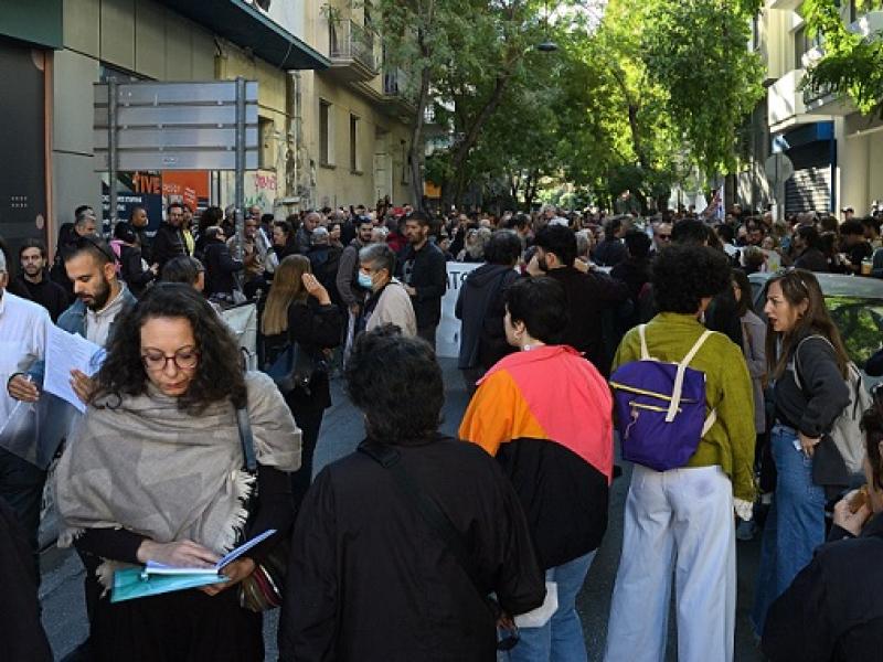 Ράπισμα στον Διευθυντή Εκπαίδευσης Πειραιά: Εισήγηση για αθώωση και απαλλαγή για την Χρύσα Χοτζόγλου και τον Γιώργο Καββαδία