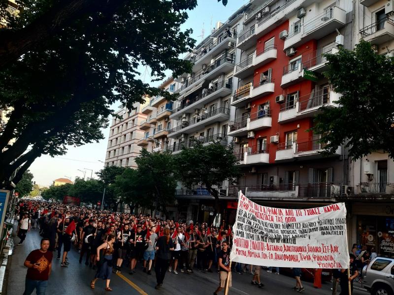 Οι «αιώνιοι φοιτητές» αποτελούν απλώς έναν βολικό μύθο