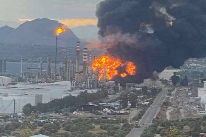 Νέα έκρηξη στη Motor Oil λίγες ημέρες μετά τον θάνατο δύο εργατών