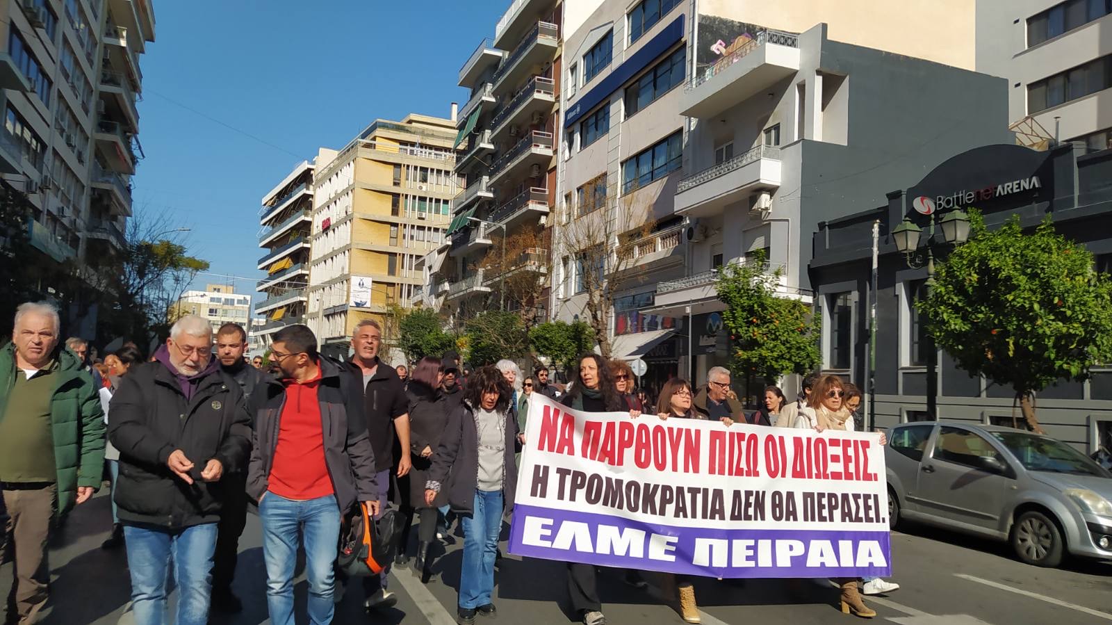 ΚΑΤΩ ΤΑ ΧΕΡΙΑ ΑΠΟ ΤΟΥΣ ΣΥΝΑΔΕΛΦΟΥΣ Δ. ΧΑΡΤΖΟΥΛΑΚΗ ΚΑΙ Χ. ΧΟΤΖΟΓΛΟΥ