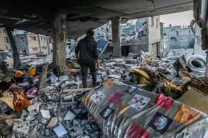 Περισσότεροι από 700 Παλαιστίνιοι νεκροί σε ένα 24ωρο, ενώ το Ισραήλ εισβάλλει και στη νότια Γάζα