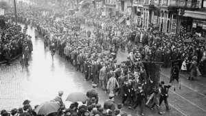 Η «Διεθνής» του Σπύρου Μαυρόπουλου στον εορτασμό της Εργατικής Πρωτομαγιάς το 1921 στην Κέρκυρα (video)