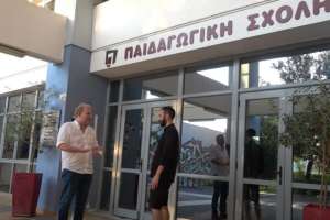 Ελληνικό Σχολείο: Γιατί έτσι; Μια συζήτηση με τον Γιώργο Γρόλλιο