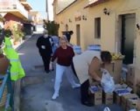 Βοήθεια στους αδύναμους από το κοινωνικό παντοπωλείο και τον Δήμο Βόρειας Κέρκυρας