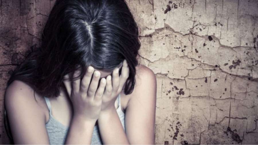 Ακραίο bullying: 7χρονη μαθήτρια βρέθηκε δεμένη και φιμωμένη στις τουαλέτες