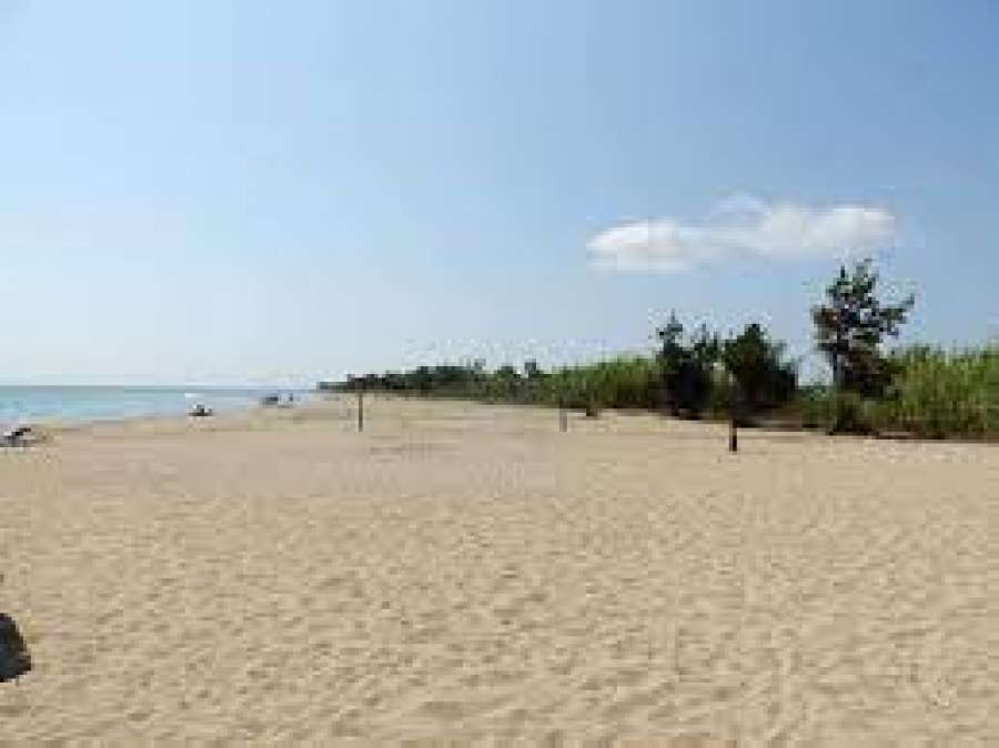 Για τον πνιγμό στην πολυσύχναστη παραλία της Μπούκας