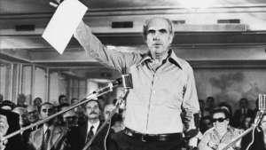3- 9 - 1974 Ο Ανδρέας Παπανδρέου ιδρύει το ΠΑΣΟΚ