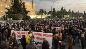 Μαζική κινητοποίηση αλληλεγγύης στον Δ. Κουφοντίνα στο κέντρο της Αθήνας (Photos)
