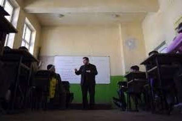 Αύξηση 15% στους μισθούς των εκπαιδευτικών στη Βουλγαρία