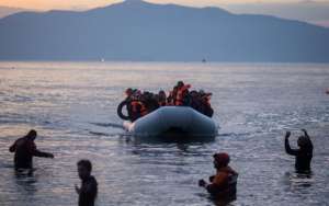 Νέα αποκαλυπτικά στοιχεία για εμπλοκή της Frontex σε εκατοντάδες επαναπροωθήσεις προσφύγων, σε συνεργασία με τις ελληνικές αρχές