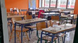 Κατάρρευση οροφής σε (αυτο)αξιολογημένο σχολείο στα Τρίκαλα - Από τύχη δεν υπήρξαν θύματα
