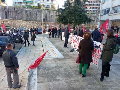 ΒΙΝΤΕΟ του Κερκυραϊκού Συνδέσμου Ιδιωτικών Υπαλλήλων - Δε διαλέγουμε στρατόπεδο ληστών! - Μόνη μας ελπίδα η  πάλη των λαών!