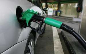 Βενζίνη: Εκτοξεύεται στα 3 ευρώ το λίτρο