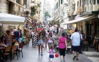 Ανήσυχοι οι τουριστικοί επιχειρηματίες της Κέρκυρας για το “πορτοκαλί” της Μ. Βρετανίας
