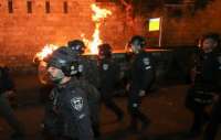Δραματικές εξελίξεις: Τουλάχιστον 100 τραυματίες από επίθεση της ισραηλινής αστυνομίας σε Παλαιστίνιους - ΒΙΝΤΕΟ
