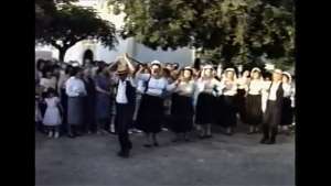 Η &quot;Ρούγα&quot; - ο κερκυραϊκός συρτός στους Άγιους Δούλους Β. Κέρκυρας (1990) - Δείτε το ΒΙΝΤΕΟ