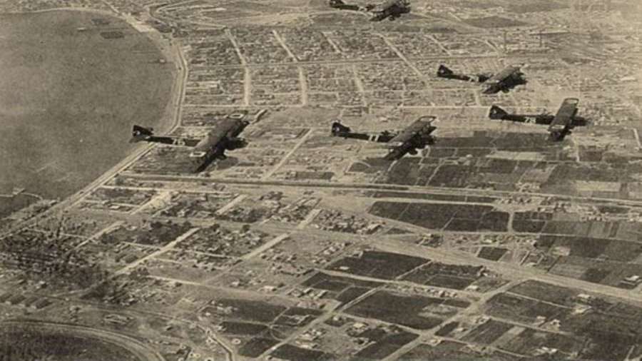 Ο συμμαχικός βομβαρδισμός του Πειραιά 11 Γενάρη του 1944 (βίντεο)