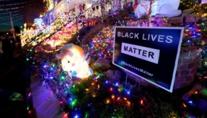ΗΠΑ: Οργή και απέχθεια – Λευκός αστυνομικός σκότωσε άοπλο 47χρονο μαύρο-Βίντεο σοκ