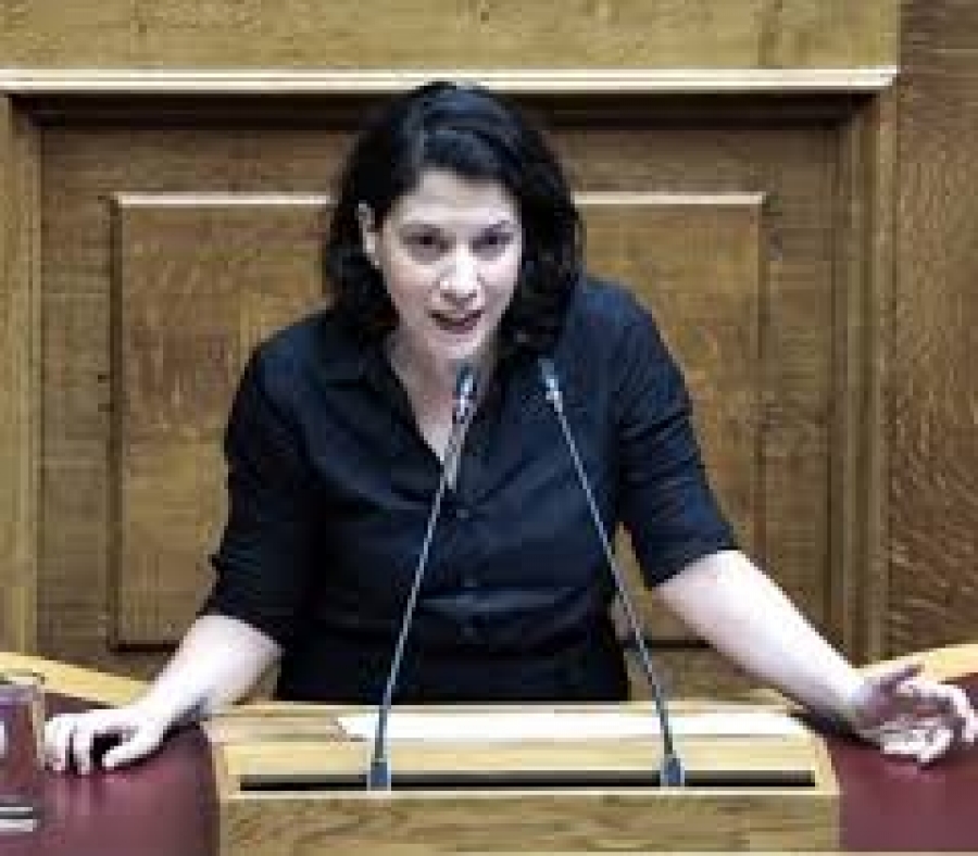 Επερώτηση στη Βουλή για τα κενά στα σχολεία κατέθεσε η βουλευτής Β΄ Πειριά Φ. Μπακαδήμα με βάση το δημοσίευμα στο drepani.gr