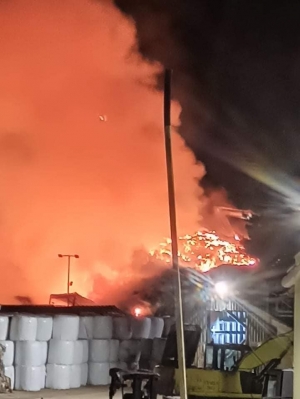Έσκασε η υγειονομική βόμβα στον ΧΥΤΑ Τεμπλονίου  - Μεγάλη φωτιά από χθες έσβησε τα ξημερώματα – Σοβαροί κίνδυνοι για την υγεία των κατοίκων ΒΙΝΤΕΟ