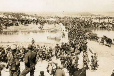 Πώς χαιρετίζουν το νέο χρόνο οι κομμουνιστές στρατιώτες από το μέτωπο της Μ. Ασίας, την Πρωτοχρονιά του 1921