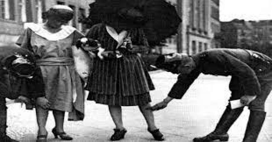 Στην εποχή του Πάγκαλου ήταν μακριές οι φούστες… 11 Μαΐου 1926 η περιβόητη διαταγή (ΒΙΝΤΕΟ)