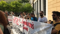 Φωτορεπορτάζ από τη σημερινή συγκέντρωση διαμαρτυρίας για τους 9 συλληφθέντες στην Ευελπίδων