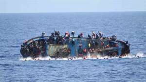 Αλλεπάλληλα τα ναυάγια – Υγρός τάφος η Μεσόγειος για τους πρόσφυγες