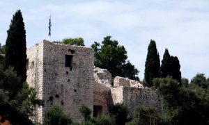 Η Κασσιόπη και το αρχαίο κάστρο των Ανδηγαυών ιπποτών (Video)