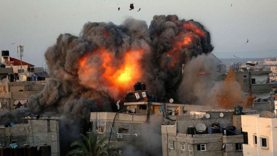 Αντιμέτωπη με τεράστια ανθρωπιστική κρίση η Γάζα – Συνεχίζουν τις δολοφονικές επιθέσεις οι Ισραηλινοί