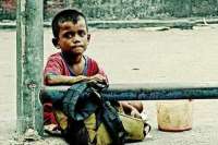 Πάνω από 330 εκατομμύρια παιδιά σε κατάσταση ακραίας φτώχειας παγκοσμίως
