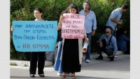 Ακροδεξιές  συγκεντρώσεις διαμαρτυρίας ενάντια στο 5G, στα εμβόλια, στις μάσκες και στους μετανάστες και υπέρ της Θείας Κοινωνίας και της Μακεδονίας…– Και στην Κέρκυρα, αλλά και αντιεθνικιστική συγκέντρωση: Κανένας άνθρωπος δεν είναι λαθραίος