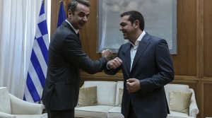Ο ΣΥΡΙΖΑ ως “υπεύθυνη αντιπολίτευση” έγινε ουραγός και στήριγμα της κυβέρνησης