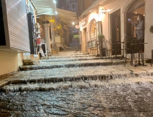 Άνοιξαν οι ουρανοί στην Κέρκυρα - Επικίνδυνα καιρικά φαινόμενα με ισχυρές καταιγίδες – Πρόγνωση καιρού