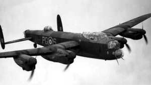 13 Φλεβάρη 1944: Αγγλικά αεροπλάνα μυδραλιοβολούν λεωφορείο στη Νότια Κέρκυρα – 8 νεκροί &amp; 5 τραυματίες - ΒΙΝΤΕΟ