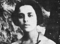 Σαν σήμερα το 1902 γεννήθηκε η Μαρία Πολυδούρη