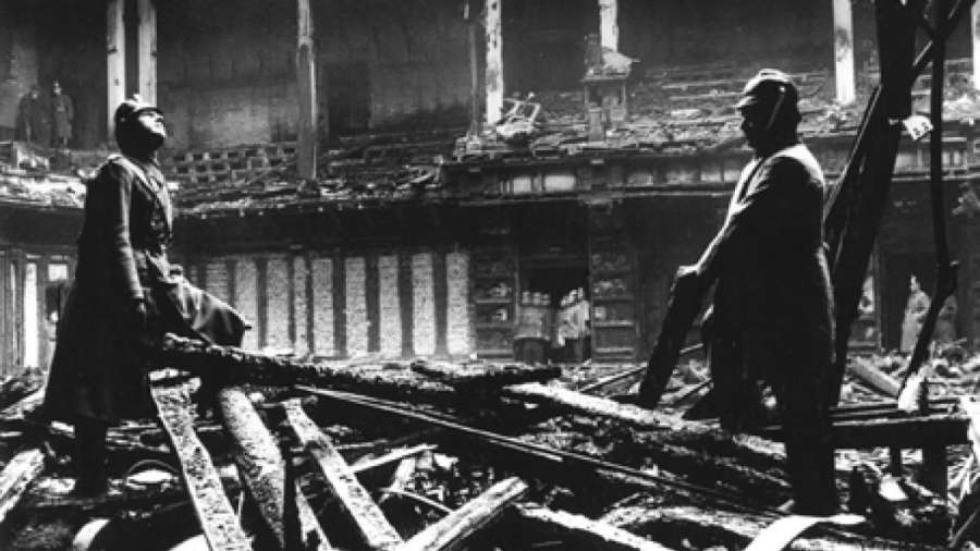 Το Ράιχσταγκ στις φλόγες 27 Φεβρουαρίου 1933 - Eξαπλώνεται ο ναζισμός