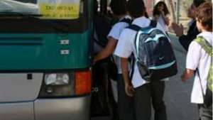 Λαϊκή Συσπείρωση (ΛΑΣΥ) Ιονίων Νήσων: Αύξηση δρομολογίων μεταφοράς μαθητών