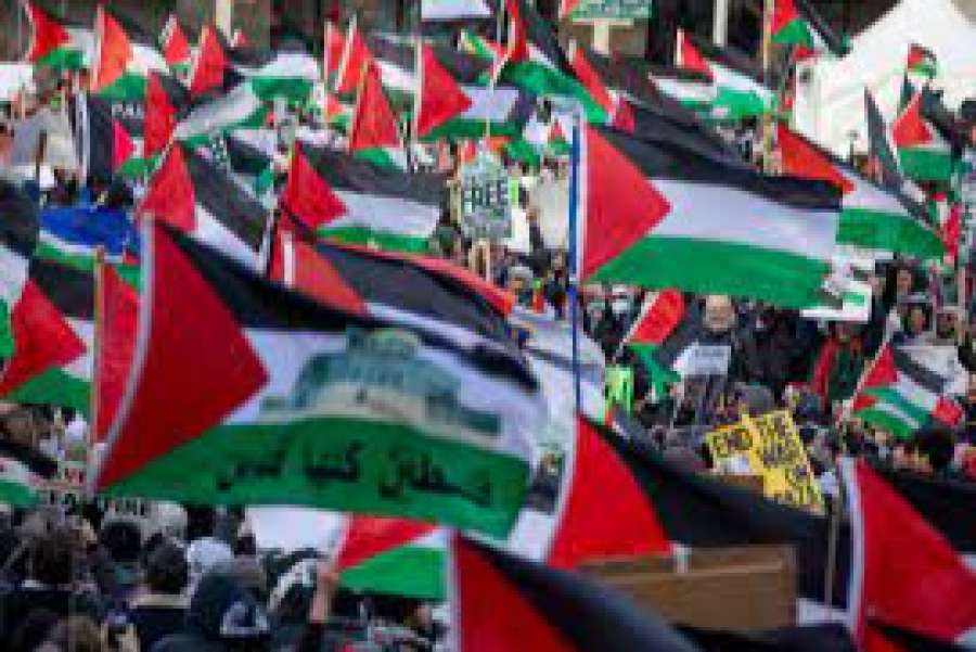 Ψηλά η παλαιστινιακή σημαία σε όλον τον κόσμο 