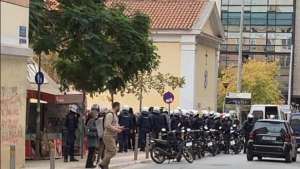 Αστυνομική επίθεση σε Νομική-ΑΣΟΕΕ: Σε 25 προσαγωγές προχώρησε η αστυνομία