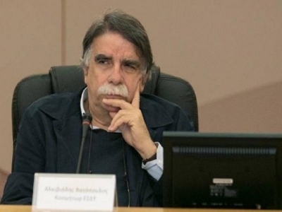 Έκθετη η κυβέρνηση από τη δήλωση Αλ. Βατόπουλου: Προτείναμε ολιγομελή τμήματα αλλά η κυβέρνηση το απέκλεισε