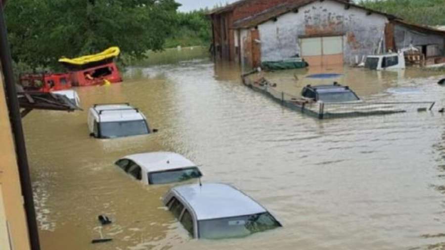 Για τις φονικές πλημμύρες στη Βόρεια Ιταλία