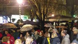 Συγκέντρωση διαμαρτυρίας υπό βροχή για το Nοσοκομείο της Κέρκυρας