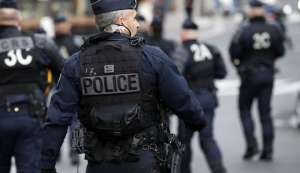 Η αστυνομία στη Γαλλία σκότωσε άστεγο που κρατούσε μαχαίρι λόγω &quot;επιθετικής συμπεριφοράς&quot;