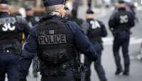 Η αστυνομία στη Γαλλία σκότωσε άστεγο που κρατούσε μαχαίρι λόγω 
