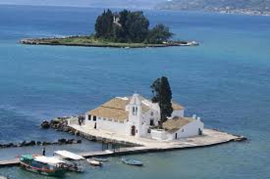 Ένας στους δύο Έλληνες αδυνατεί να πάει μια εβδομάδα διακοπές - «Μαύρα» σημάδια και στον εσωτερικό τουρισμό